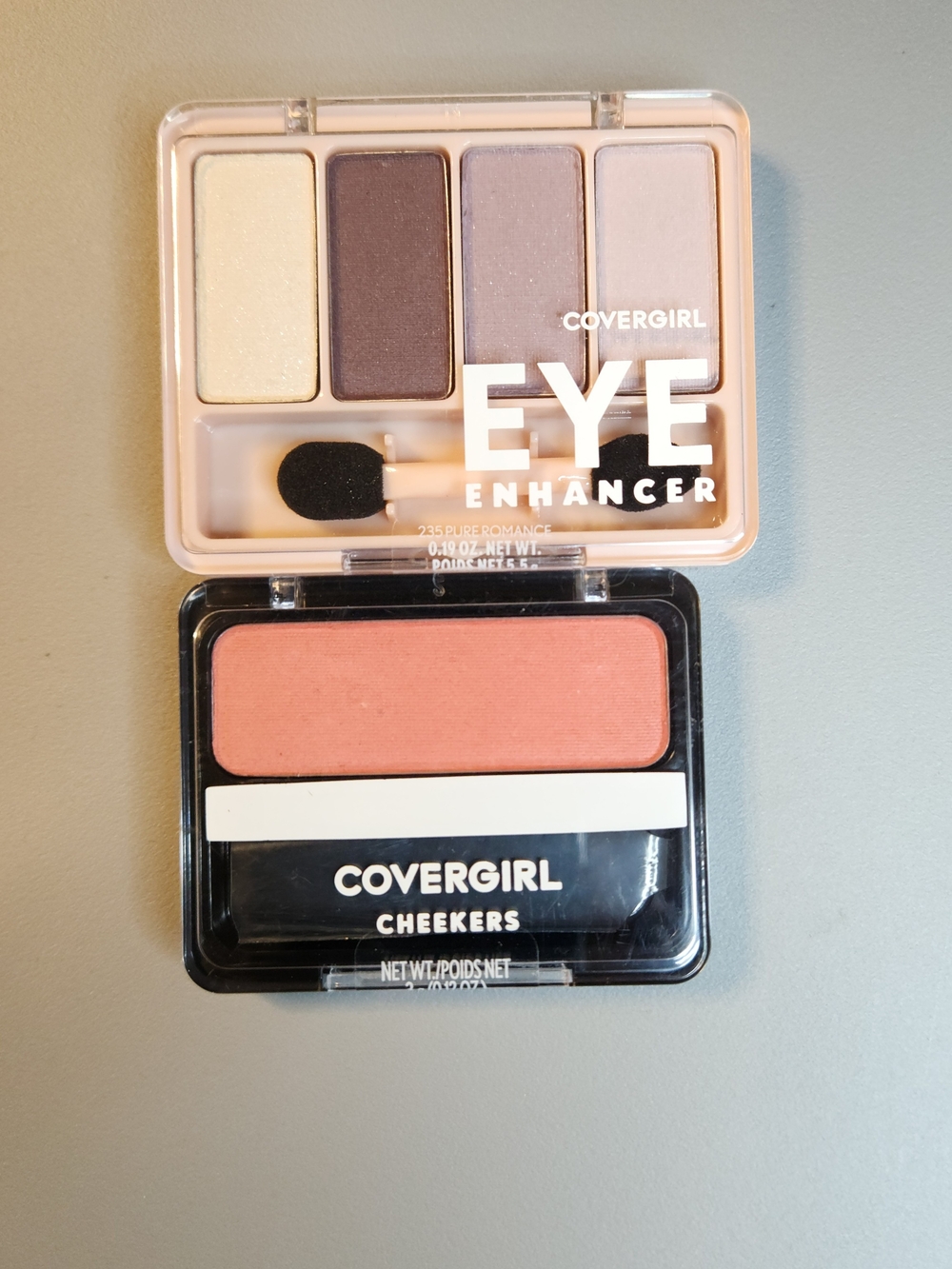 COVERGIRL Eye Enhancer Palette & Cheekers Blush - Champagne, Plum, Mauve, Peach